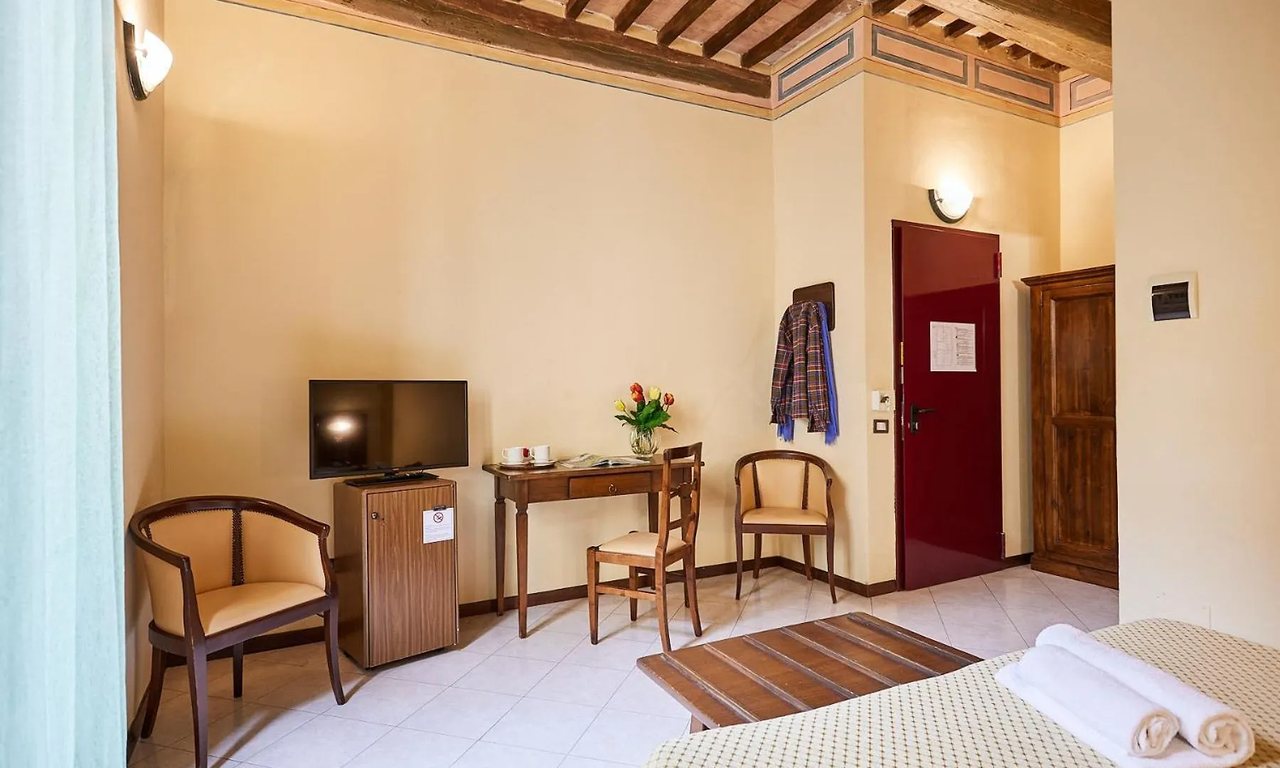 Hotel Dei Capitani Montalcino 3*,